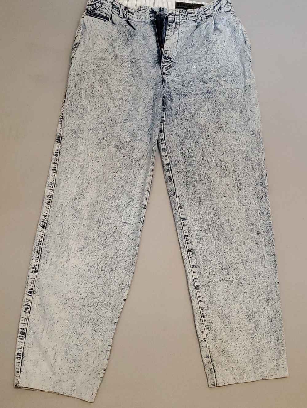 Women’s Red Sky Acid Wash Jeans